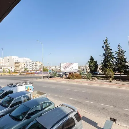 Stylish & Super 2br By 360 Estates