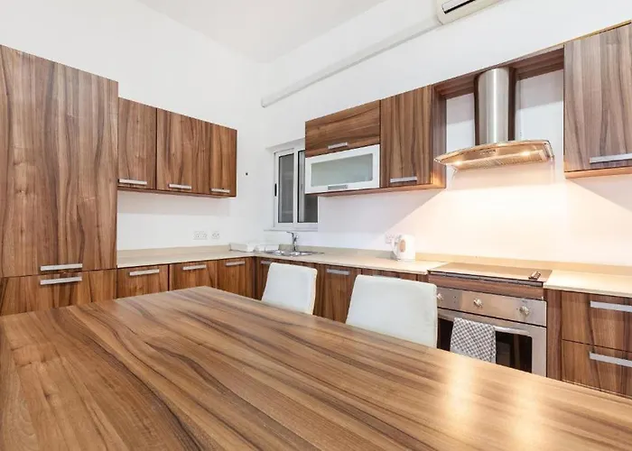 Apartament Stylish & Super 2br By 360 Estates *