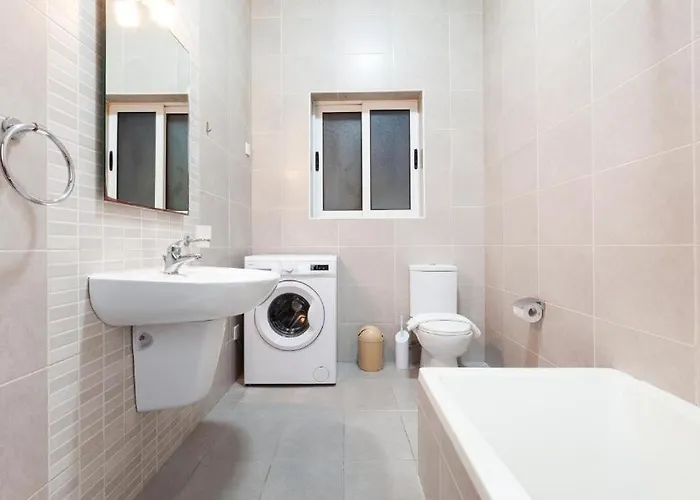 Stylish & Super 2br By 360 Estates * Msida