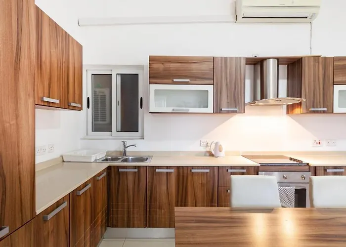 Apartment Stylish & Super 2br By 360 Estates *